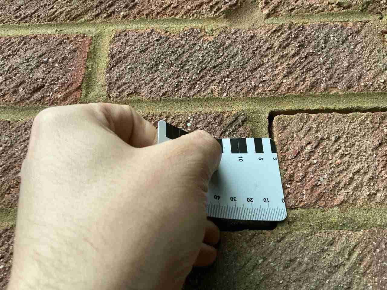 Wall crack assessed by a chartered structural engineer near Luton